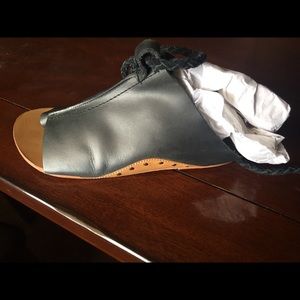 Women Roman style sandals